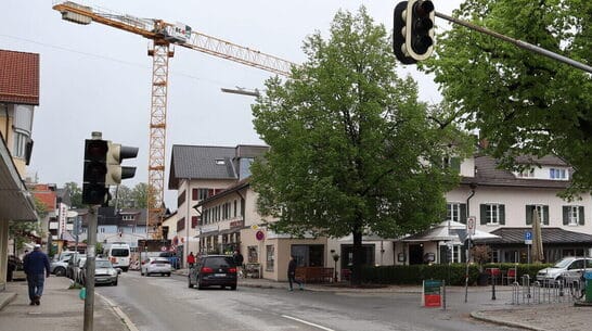 Abbrucharbeiten und Neubau von Wohn- und Geschäftshaus in Tutzing Vorschau-Bild