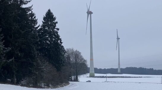 Windenergieanlage im Karstgebiet Vorschau-Bild